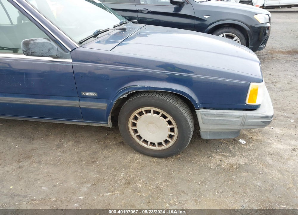 1990 VOLVO 740 GL VIN: YV1FA8840L2498264