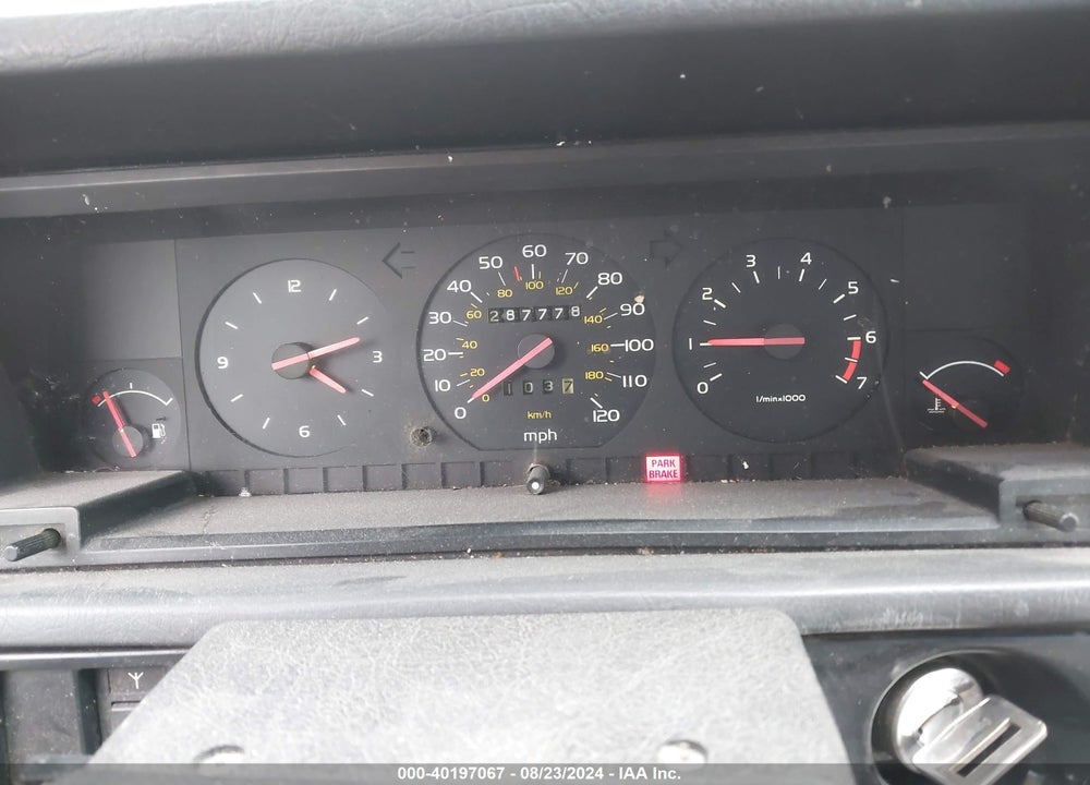 1990 VOLVO 740 GL VIN: YV1FA8840L2498264