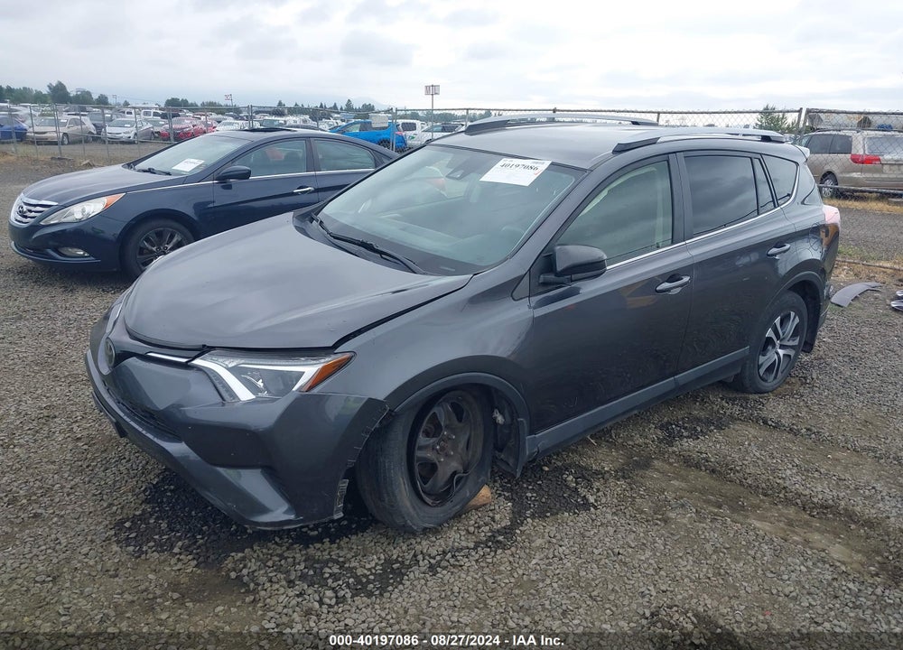 2017 TOYOTA RAV4 LE VIN: JTMBFREV1HJ714189