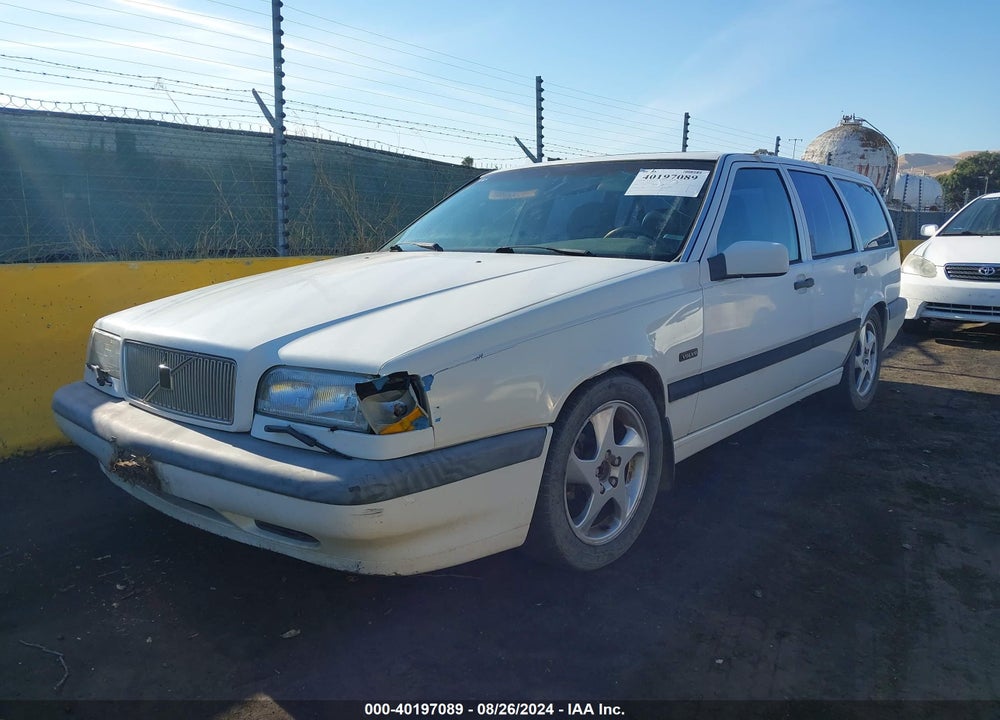 1995 VOLVO 850 VIN: YV1LW5712S2093581