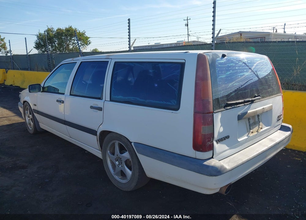 1995 VOLVO 850 VIN: YV1LW5712S2093581