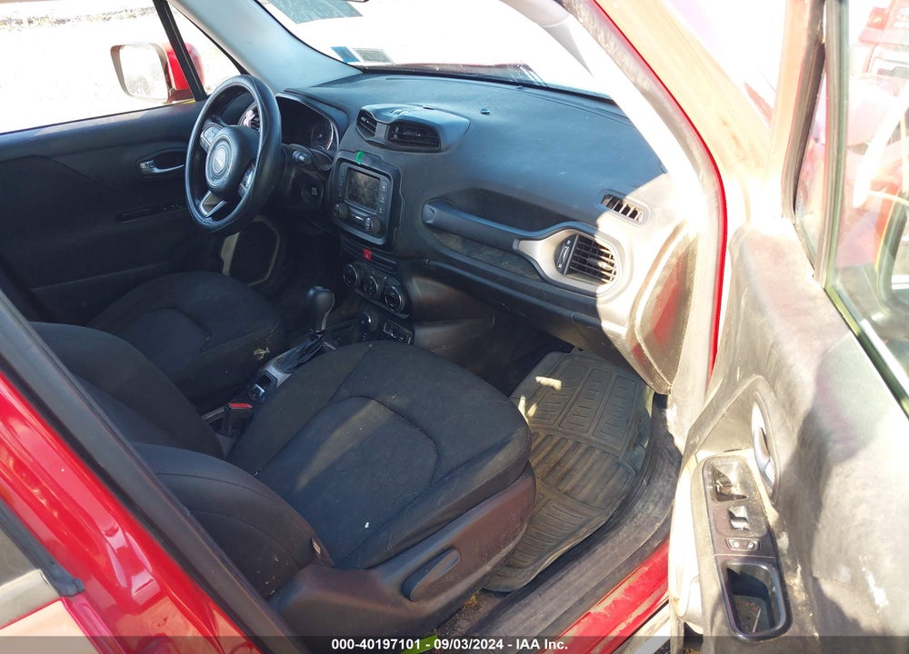 2015 JEEP RENEGADE VIN: ZACCJBBT0FPB94058