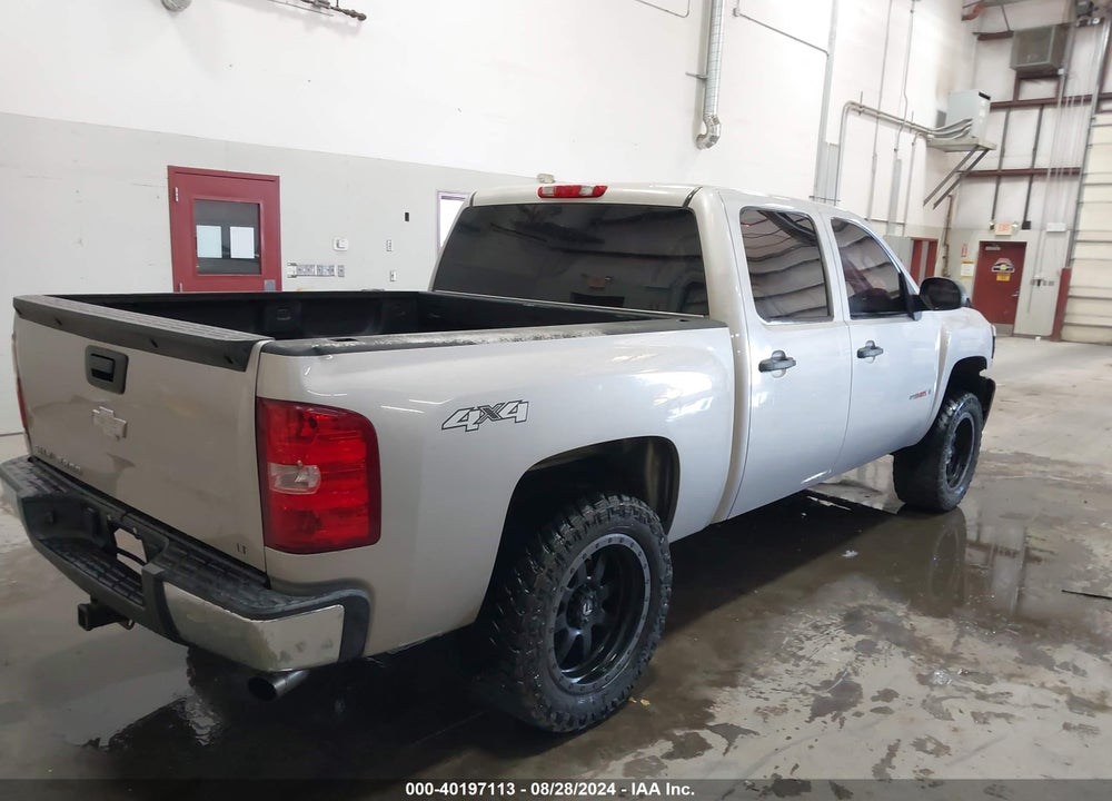 2007 CHEVROLET SILVERADO 1500 LT1 VIN: 2GCFK13Y971723713