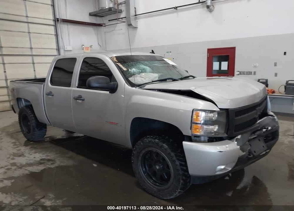 2007 CHEVROLET SILVERADO 1500 LT1 VIN: 2GCFK13Y971723713