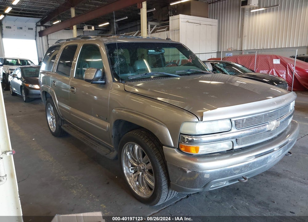 2002 CHEVROLET TAHOE LT VIN: 1GNEK13Z92J275452