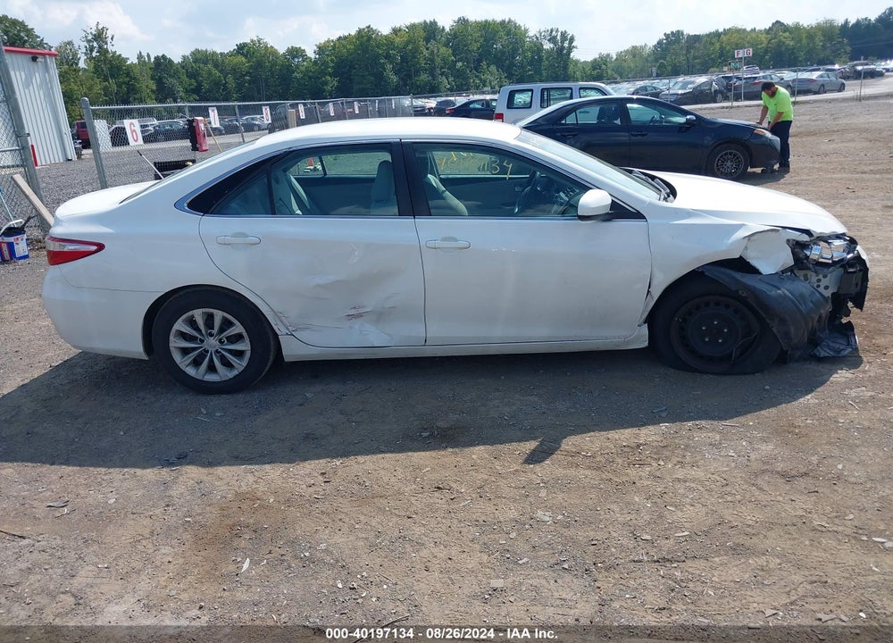 2017 TOYOTA CAMRY LE VIN: 4T1BF1FK3HU442499