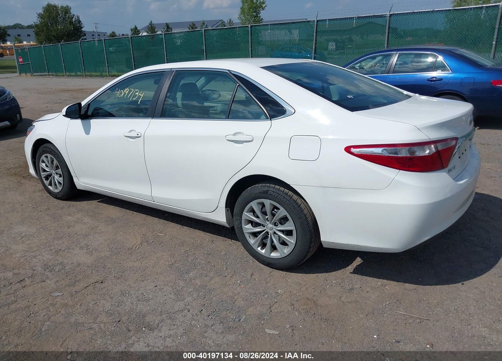 2017 TOYOTA CAMRY LE VIN: 4T1BF1FK3HU442499