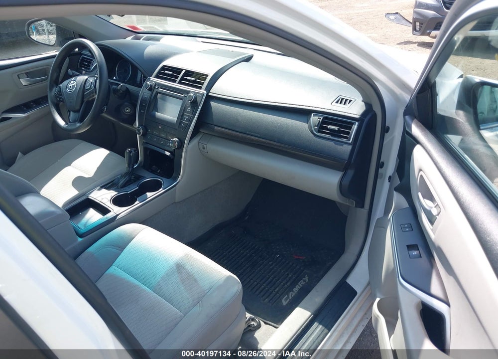 2017 TOYOTA CAMRY LE VIN: 4T1BF1FK3HU442499