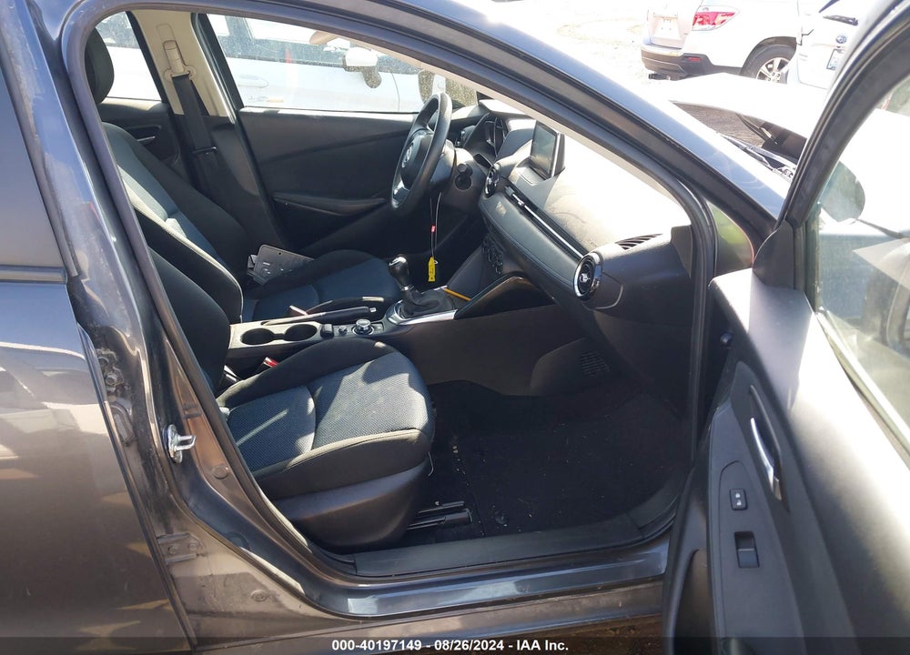 2016 SCION IA VIN: 3MYDLBZV9GY100148