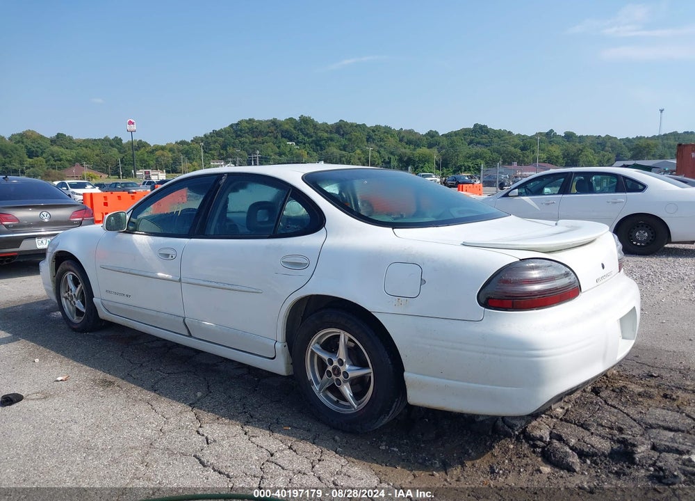 2000 PONTIAC GRAND PRIX GT VIN: 1G2WP52K1YF181057