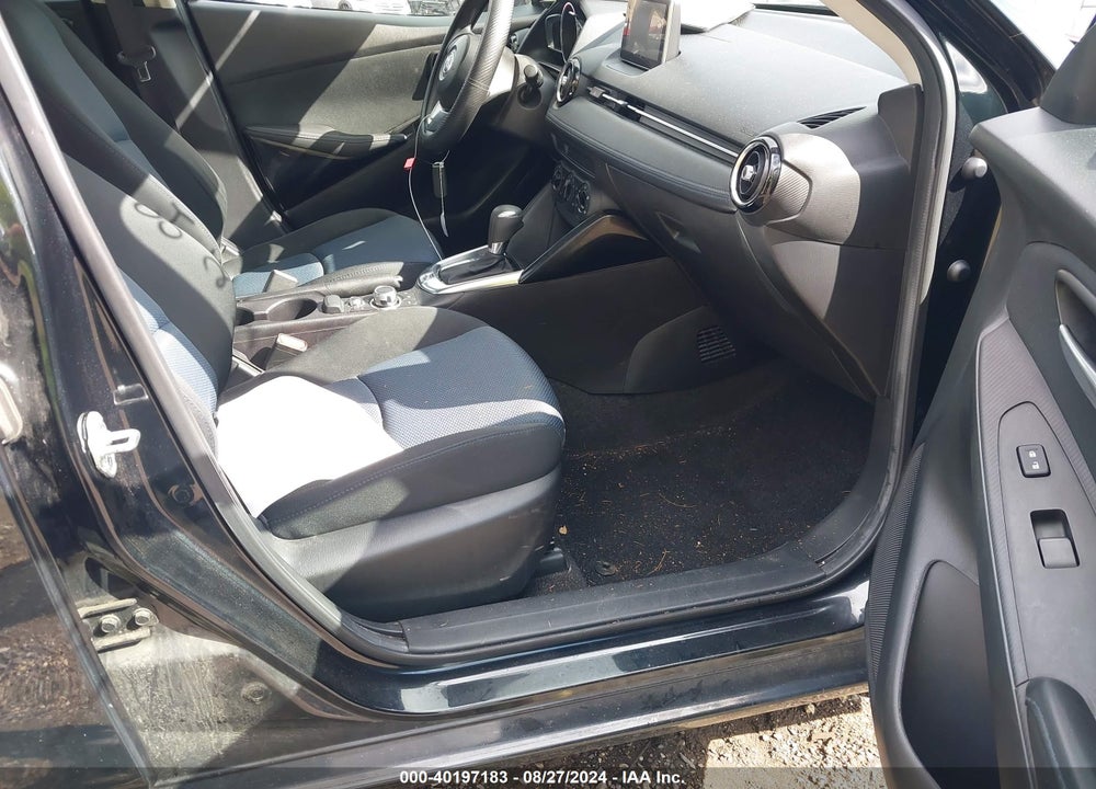 2016 SCION IA VIN: 3MYDLBZV4GY144493
