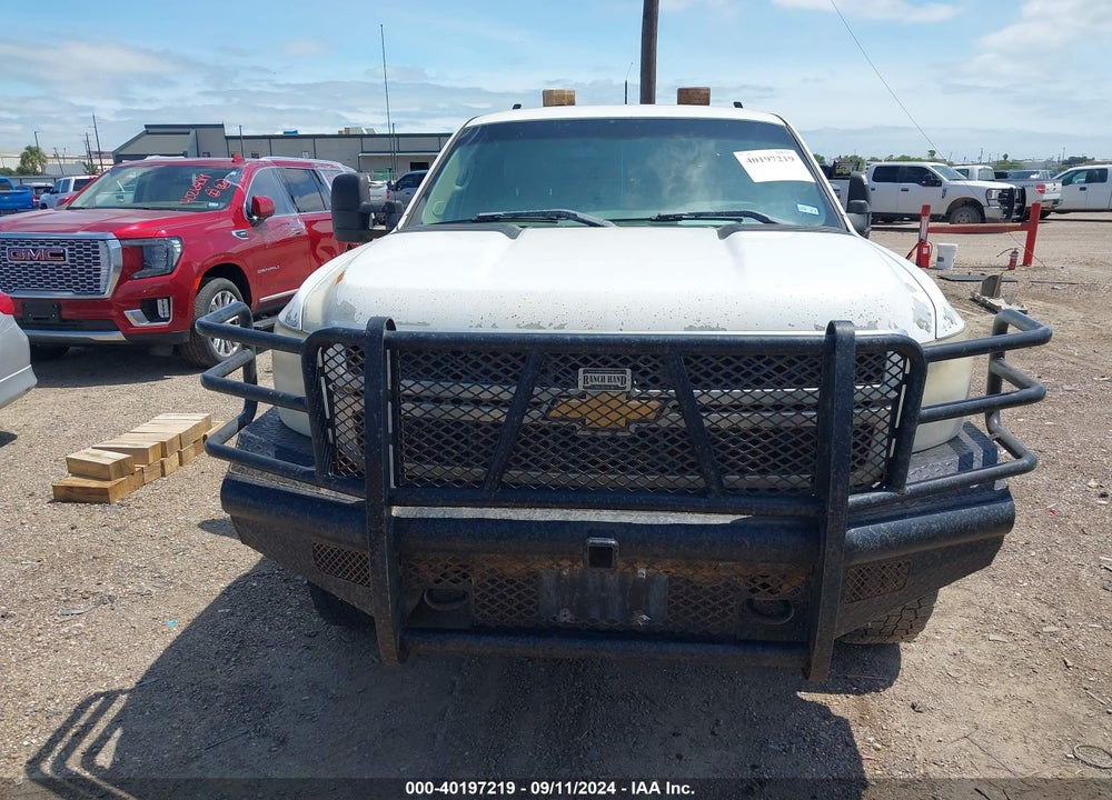 2011 CHEVROLET SILVERADO 3500HD WORK TRUCK VIN: 1GC5KZCG7BZ244448