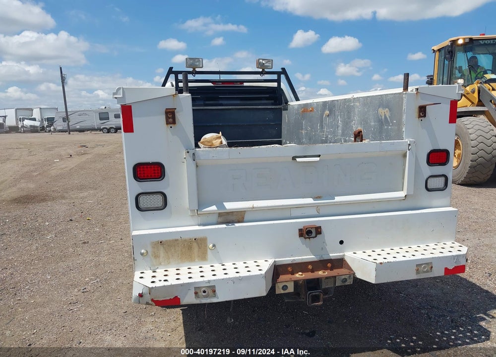 2011 CHEVROLET SILVERADO 3500HD WORK TRUCK VIN: 1GC5KZCG7BZ244448