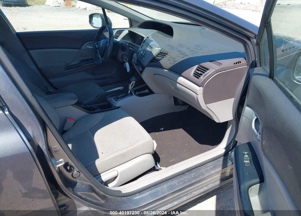 2012 HONDA CIVIC LX VIN: 2HGFB2F55CH302582
