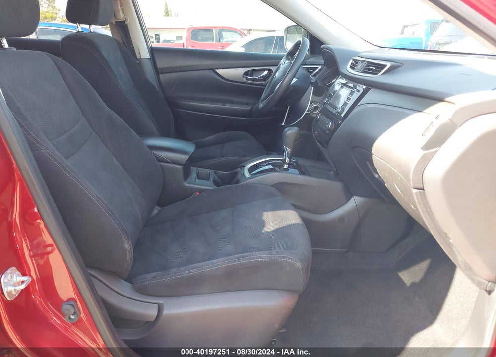 2016 NISSAN ROGUE S VIN: JN8AT2MT0GW026444