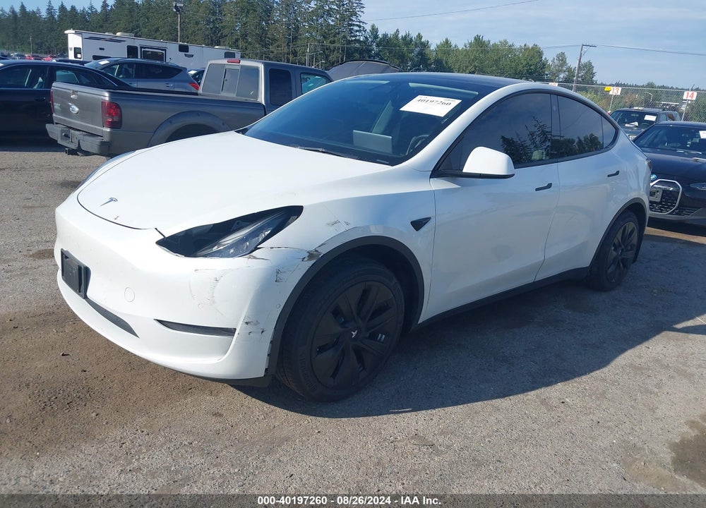 2021 TESLA MODEL Y STANDARD RANGE REAR-WHEEL DRIVE VIN: 5YJYGDED3MF132775