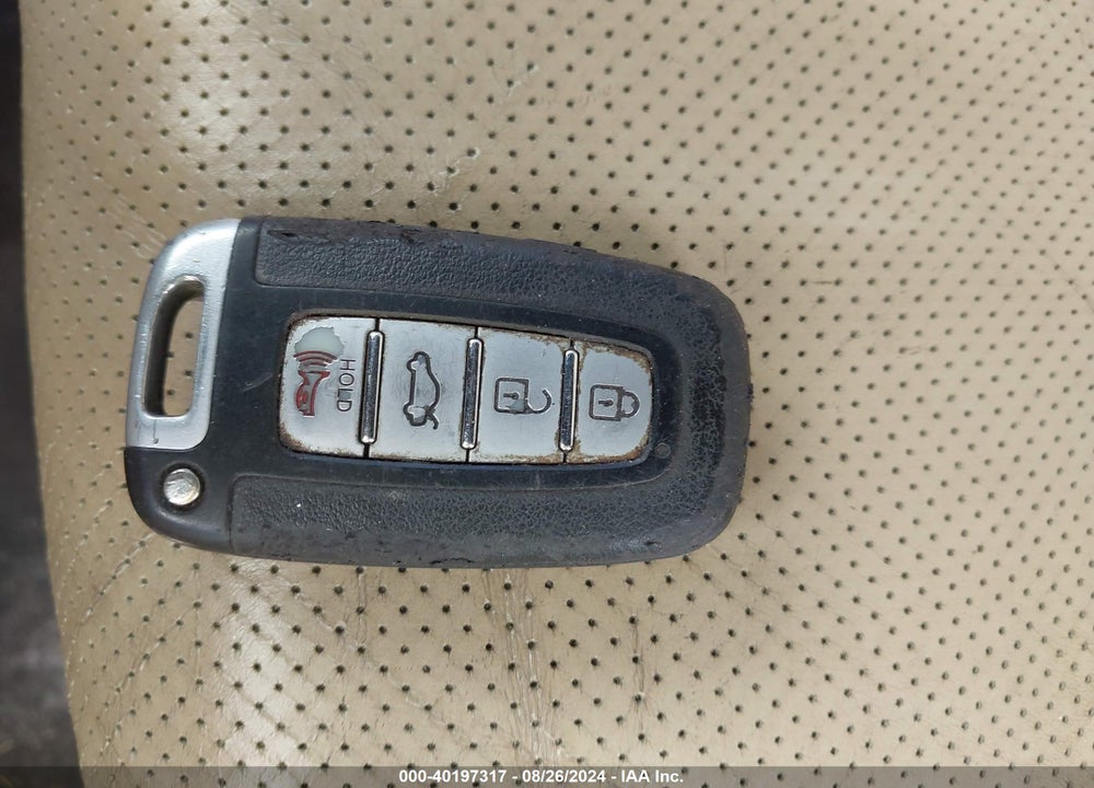 2009 HYUNDAI GENESIS 4.6 VIN: KMHGC46F09U059348