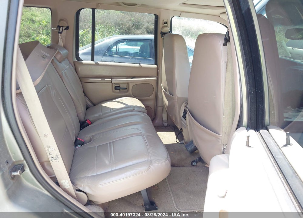 2000 FORD EXPLORER EDDIE BAUER VIN: 1FMDU74E2YUB60370