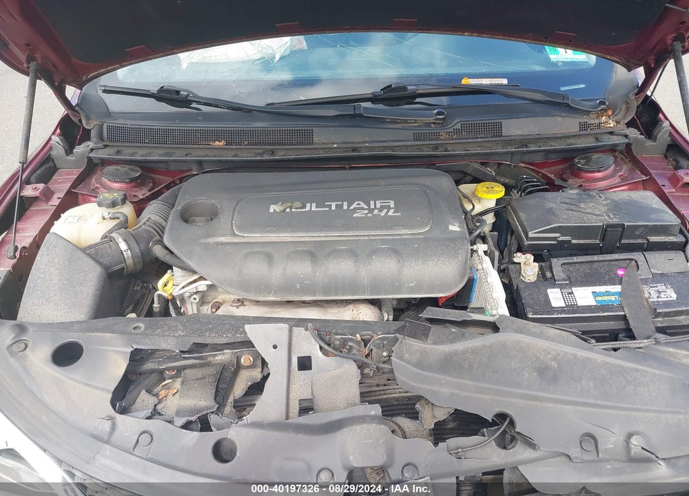 2016 CHRYSLER 200 LIMITED VIN: 1C3CCCAB2GN137318