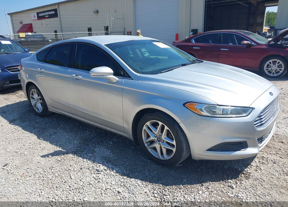 2013 FORD FUSION SE VIN: 3FA6P0HR6DR128330