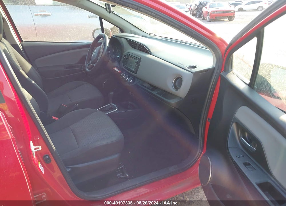 2015 TOYOTA YARIS LE VIN: VNKKTUD34FA031838