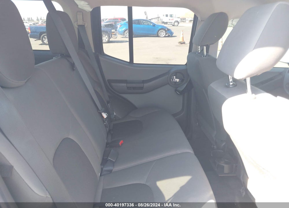 2015 NISSAN XTERRA X VIN: 5N1AN0NU5FN655635