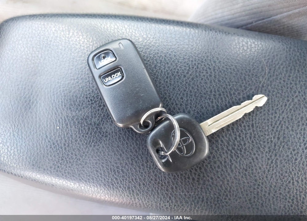2016 TOYOTA COROLLA L VIN: 2T1BURHE6GC713857