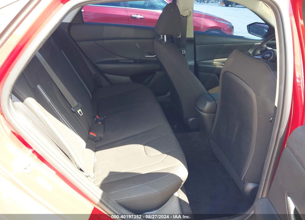2023 HYUNDAI ELANTRA SEL VIN: KMHLM4AG7PU467984