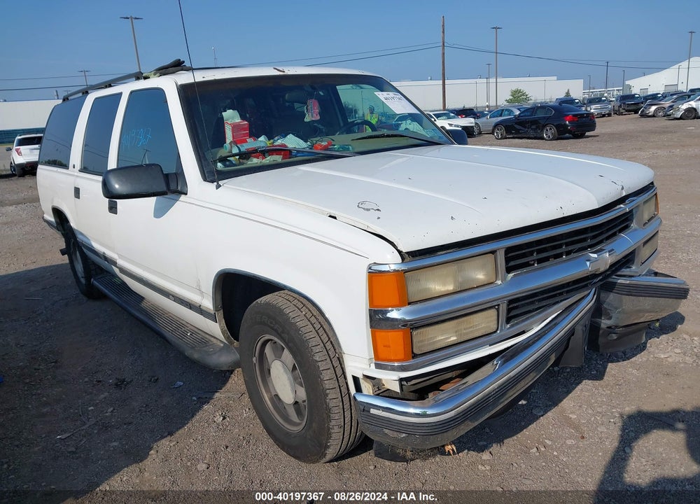 1998 CHEVROLET SUBURBAN 1500 VIN: 3GNEC16R8WG133206