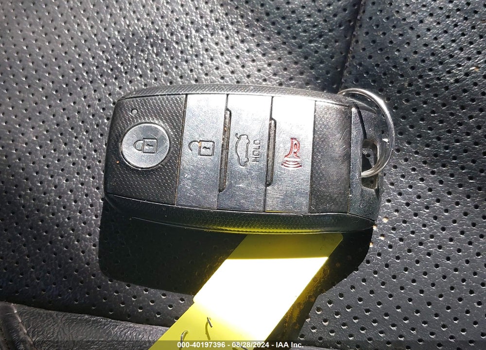 2015 KIA FORTE EX VIN: KNAFZ4A83F5324371