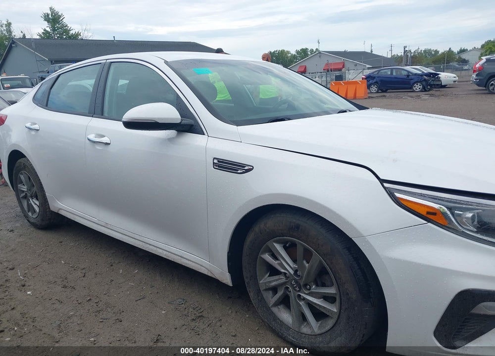 2019 KIA OPTIMA LX VIN: 5XXGT4L36KG294265