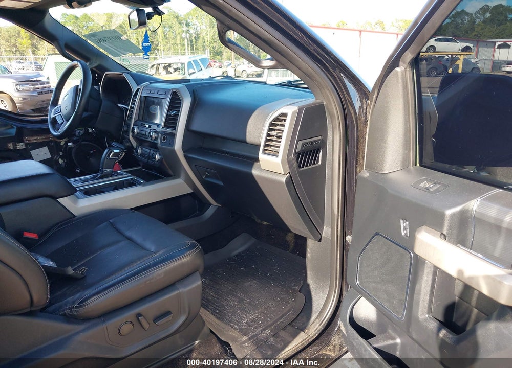 2019 FORD F-150 LARIAT VIN: 1FTEW1E5XKFD16942