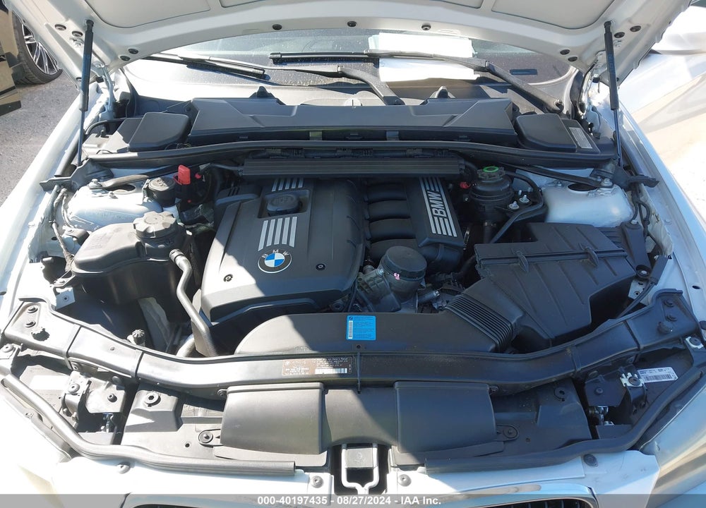 2011 BMW 328I VIN: WBAPH7G52BNN05526