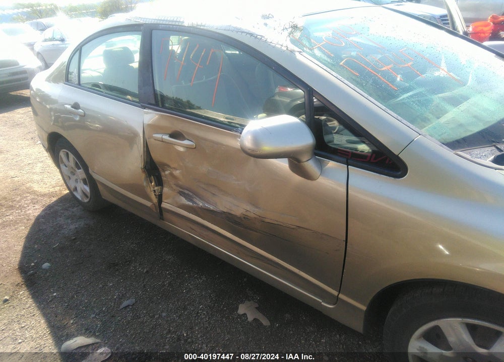 2008 HONDA CIVIC SDN LX VIN: 1HGFA165X8L091676