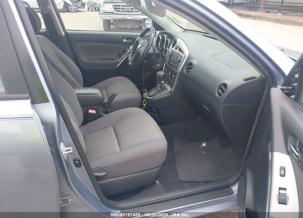 2008 TOYOTA MATRIX/XR VIN: 2T1KR32E88C716185