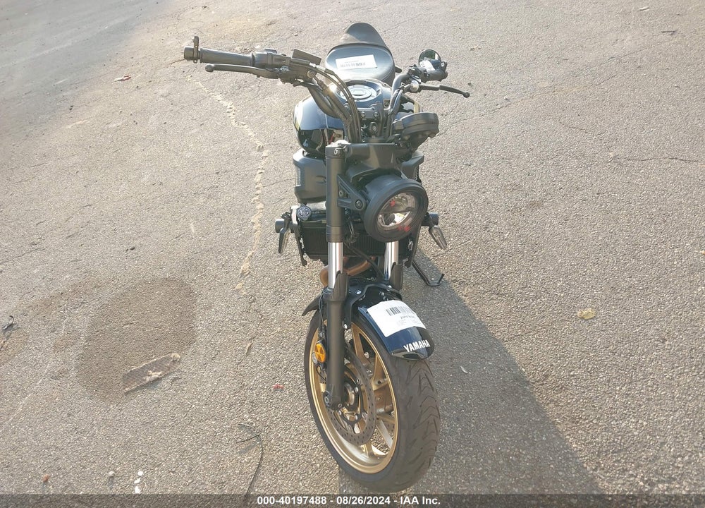 2022 YAMAHA MTM690 VIN: JYARM42Y1NA000477