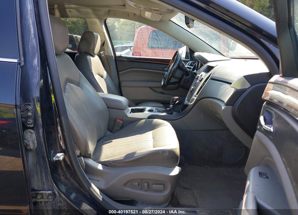 2011 CADILLAC SRX VIN: 3GYFNAEY5BS628934