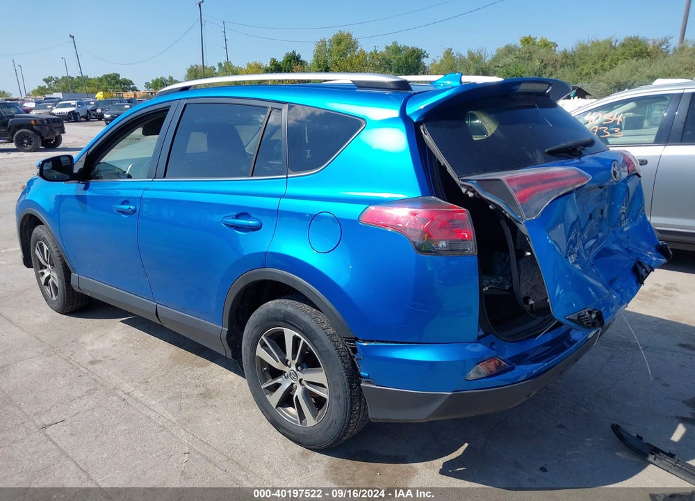 2016 TOYOTA RAV4 XLE VIN: JTMRFREV8GJ056450