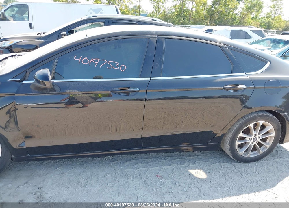 2020 FORD FUSION SE VIN: 3FA6P0HD5LR108198