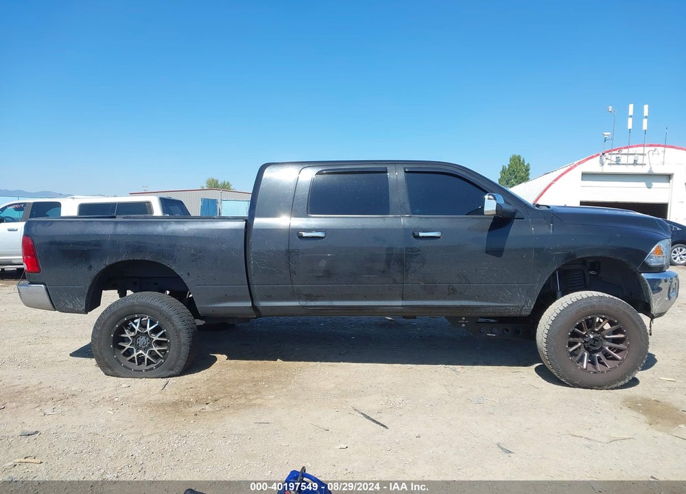 2018 RAM 2500 VIN: 3C6UR5MLXJG162022