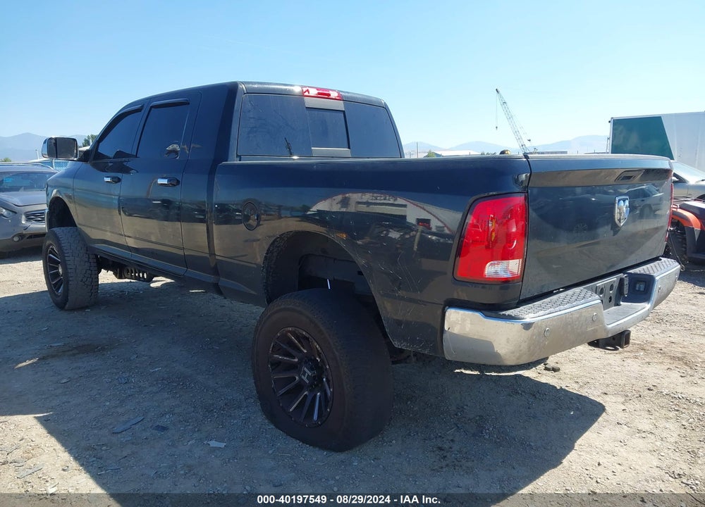 2018 RAM 2500 VIN: 3C6UR5MLXJG162022