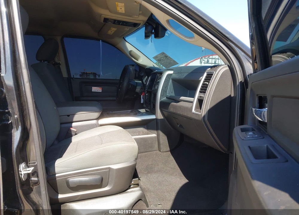2018 RAM 2500 VIN: 3C6UR5MLXJG162022