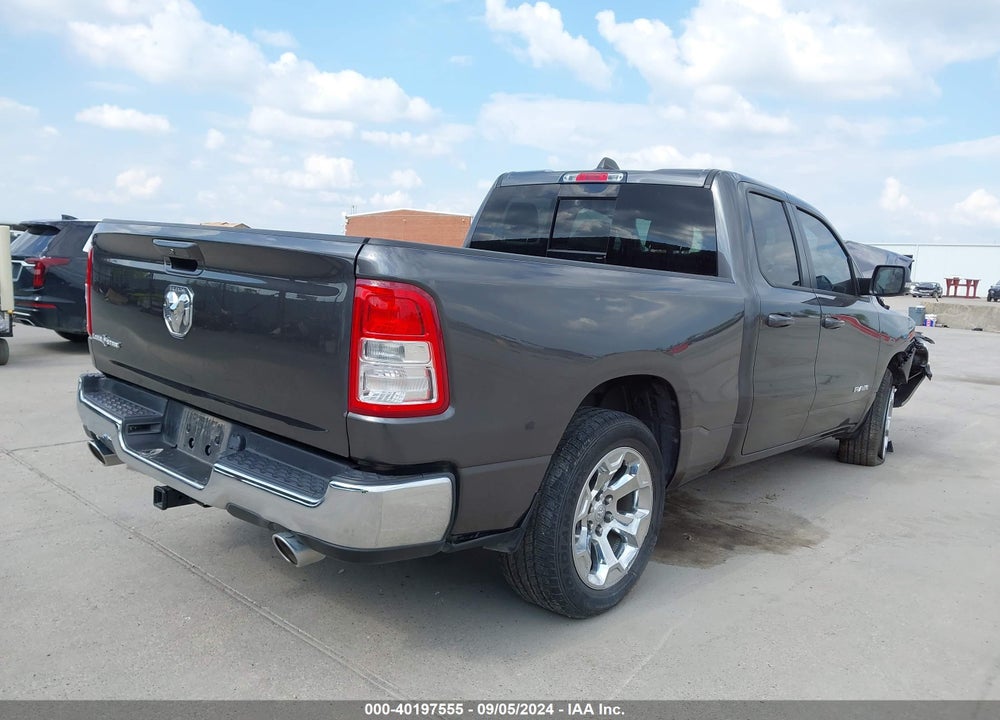 2022 RAM 1500 LONE STAR QUAD CAB 4X2 6'4 BOX VIN: 1C6RREBT4NN442489