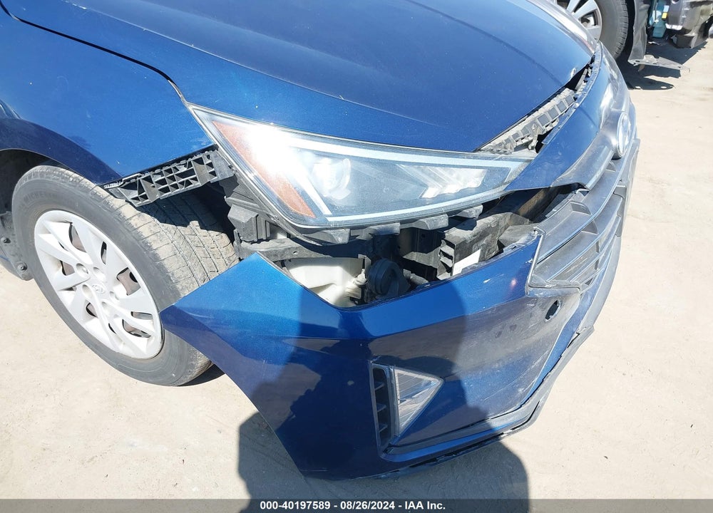 2020 HYUNDAI ELANTRA SE VIN: 5NPD74LF7LH511765