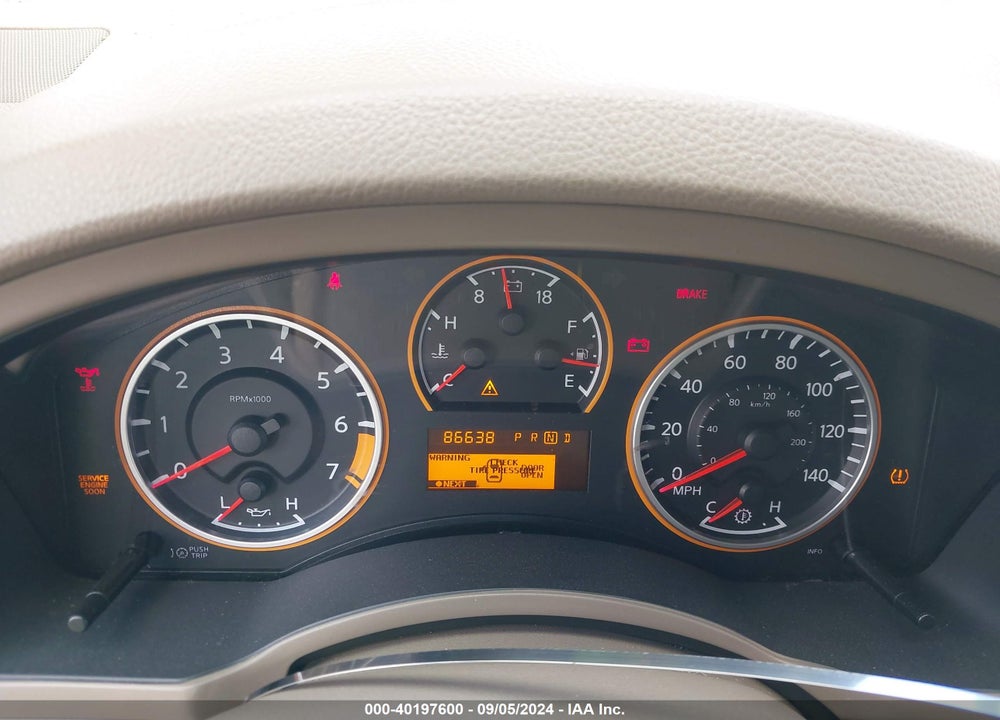 2011 NISSAN ARMADA SV VIN: 5N1BA0ND1BN622951