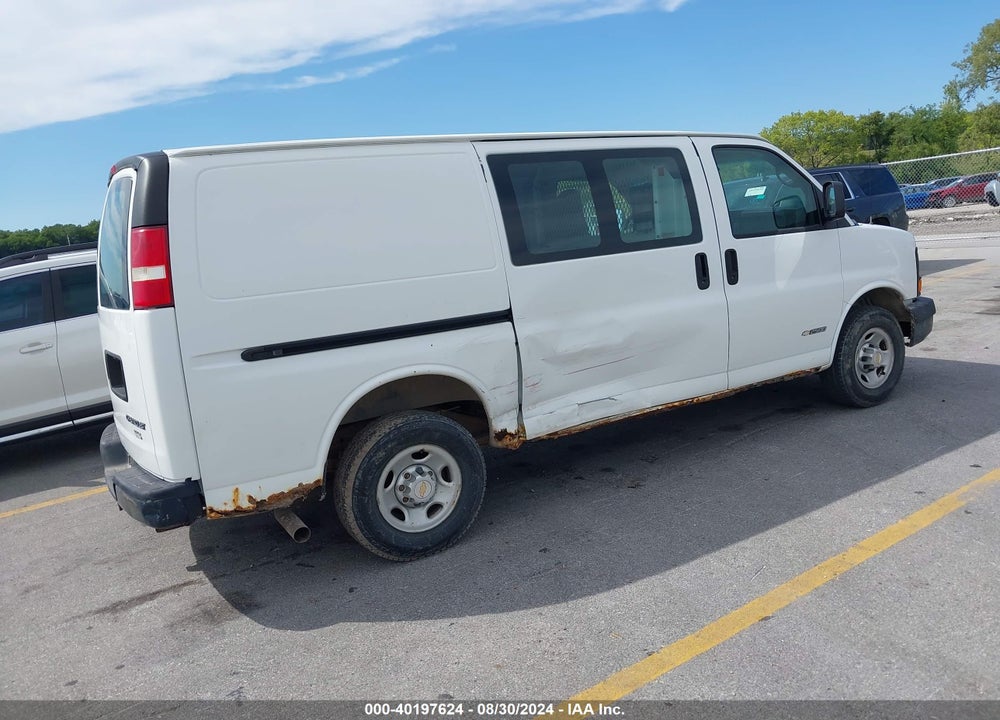 2004 CHEVROLET EXPRESS VIN: 1GCGG25U341179409