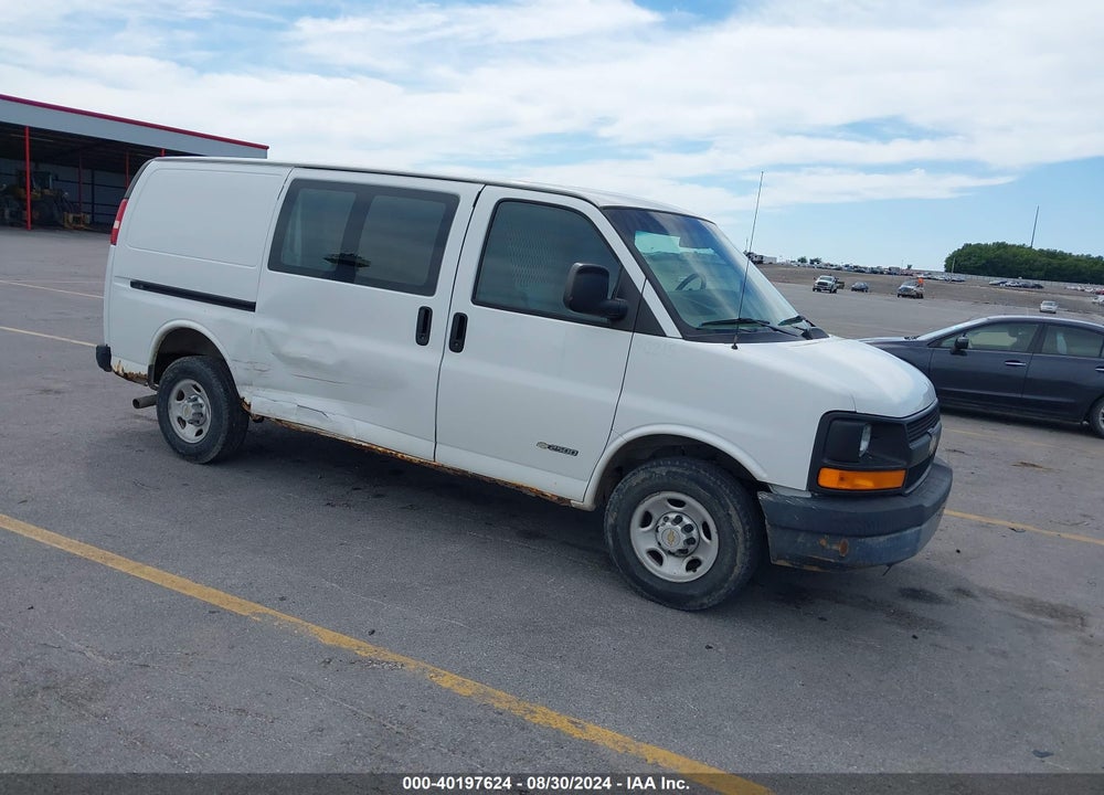 2004 CHEVROLET EXPRESS VIN: 1GCGG25U341179409