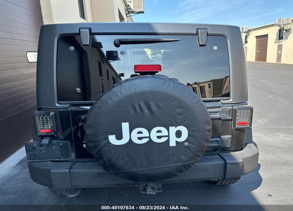 2017 JEEP WRANGLER UNLIMITED SPORT 4X4 VIN: 1C4BJWDG1HL590266