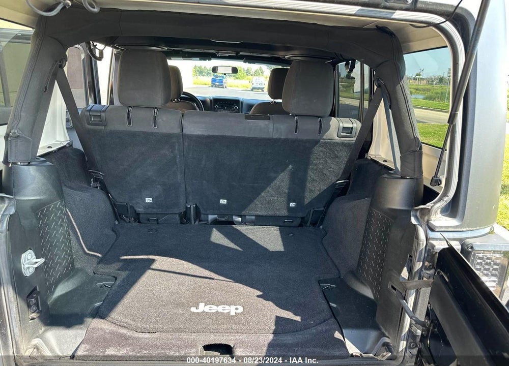 2017 JEEP WRANGLER UNLIMITED SPORT 4X4 VIN: 1C4BJWDG1HL590266