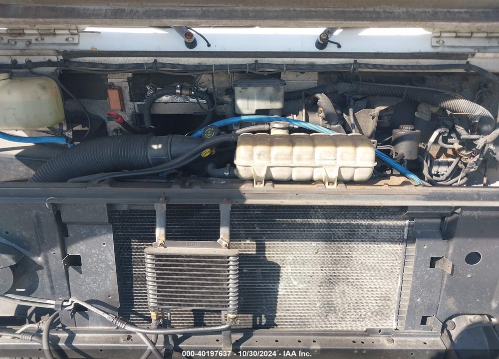 2001 WORKHORSE CUSTOM CHASSIS FORWARD CONTROL P42 VIN: 5B4HP42Y313329516